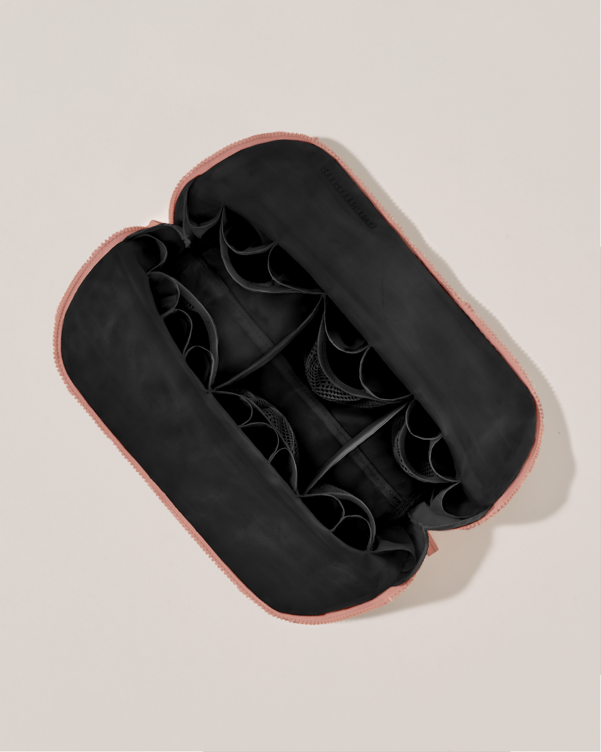 the large blush traveller - with black lining