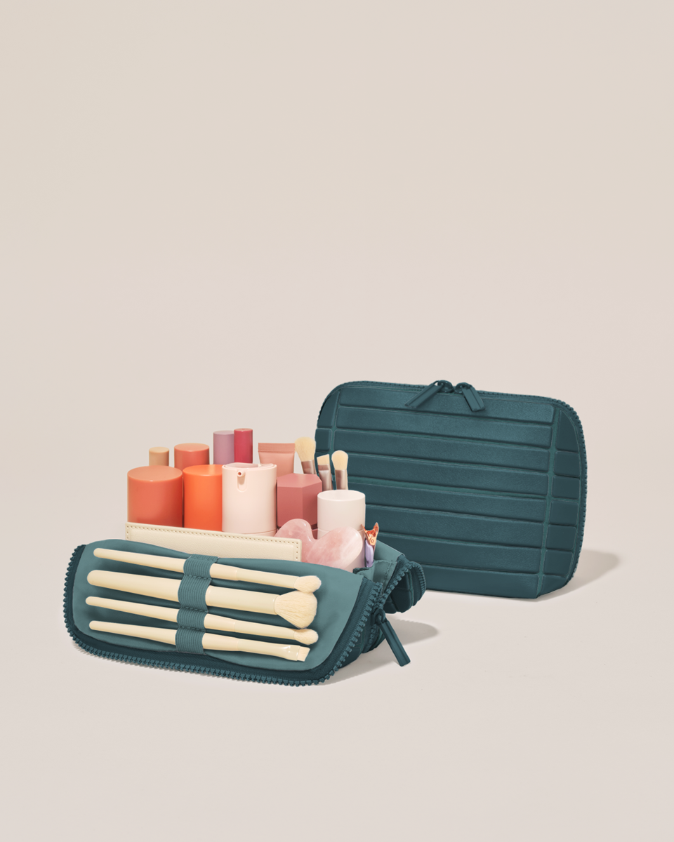 the small spruce traveller