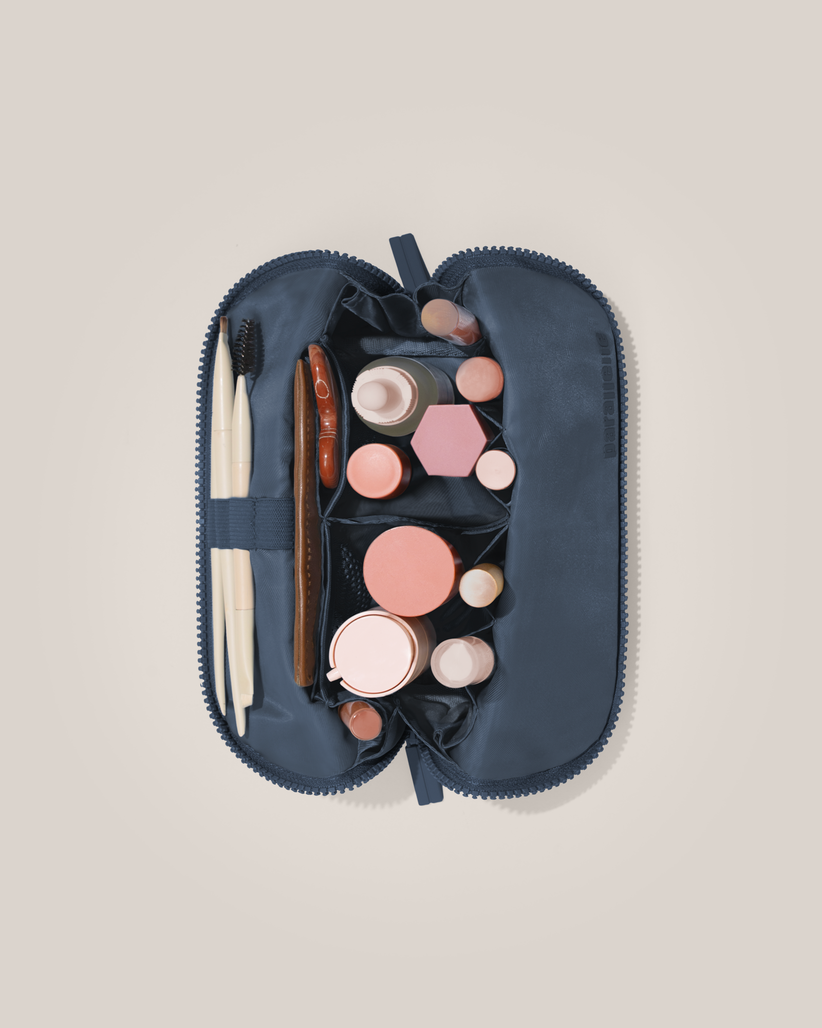 the small indigo traveller