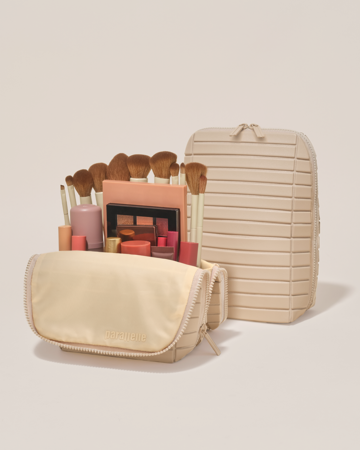 the bisque brush bag
