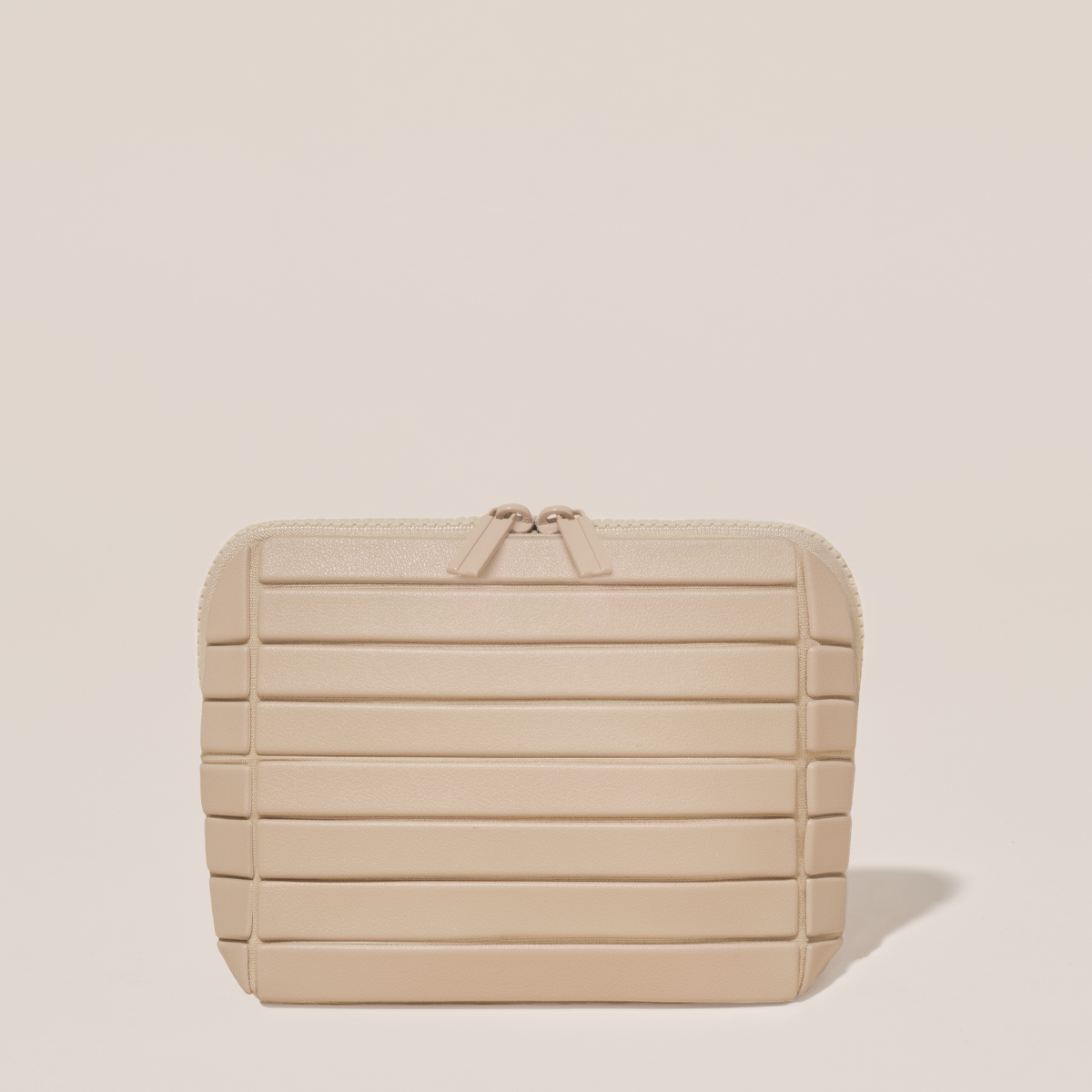 parallelle-small-bisque-